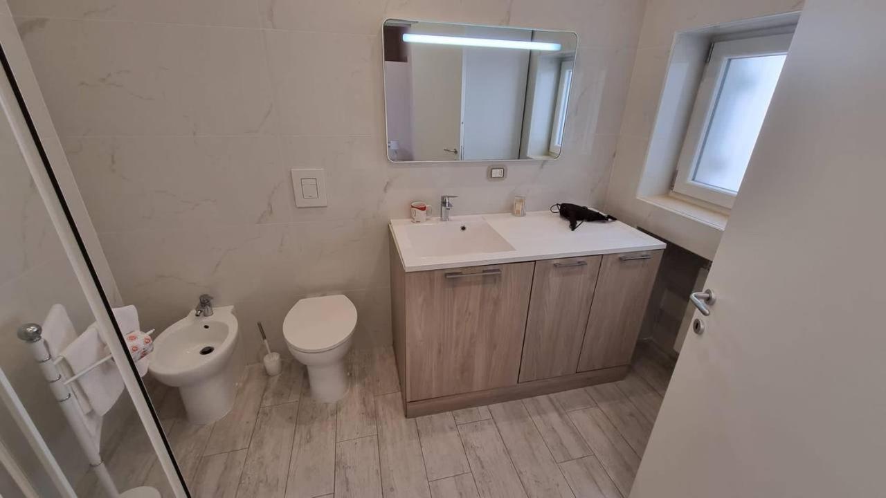 Central Home Tarente Extérieur photo